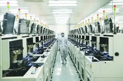 厦门首富 靠倒卖钢铁起家,今成光电大亨,身家330亿