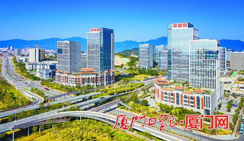 打造厦门电子信息产业万亿集群 写在我市电子信息产业发展大会召开之际