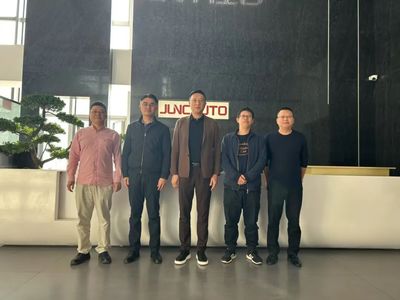 我校校友会会长陈志宏带队赴厦门走访校友企业 深化校企合作